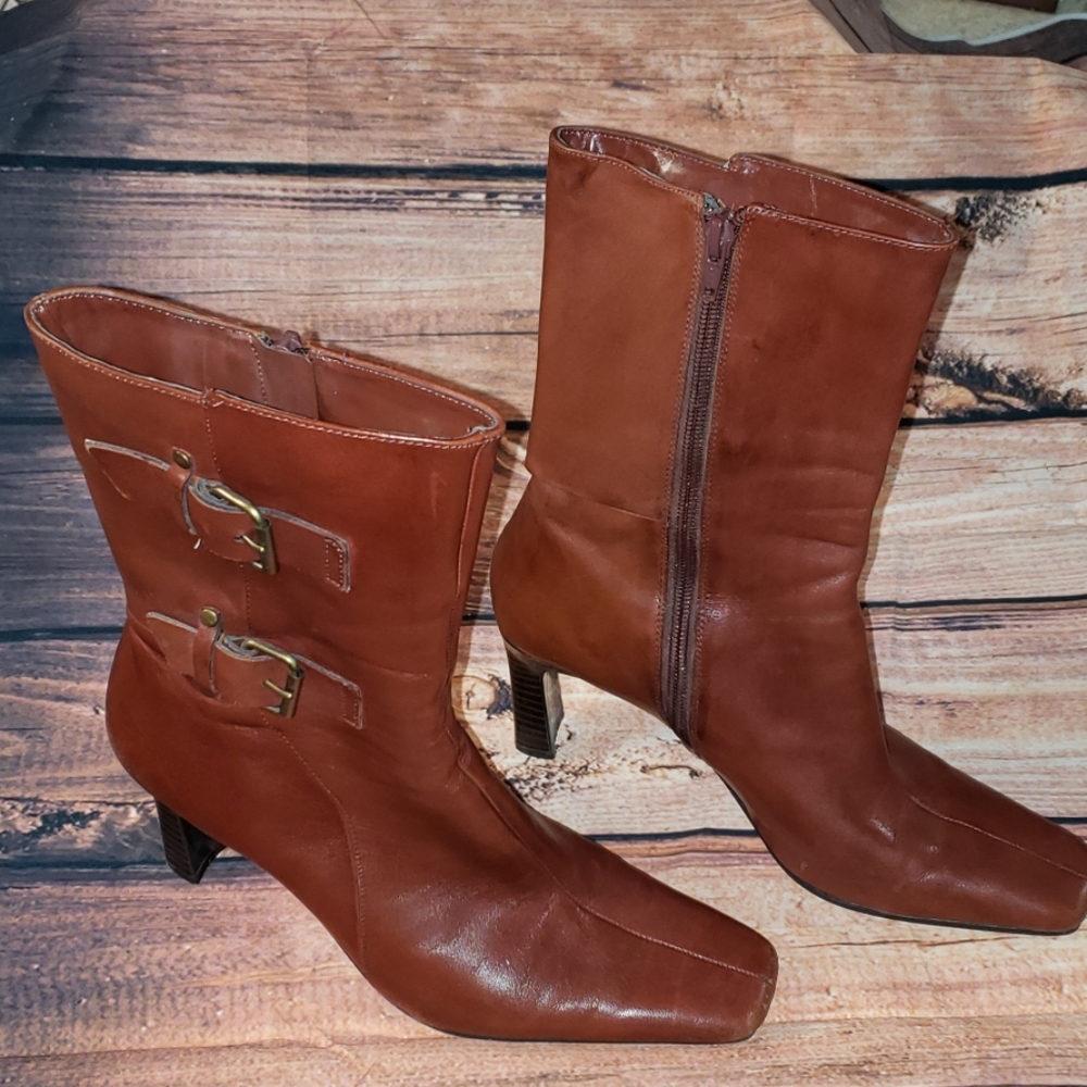 Bandolino Leather boots sz 7.5 m